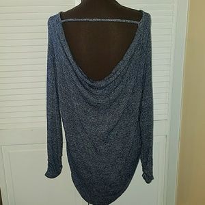 Gorgeous thin sparkle blouse First picture is back