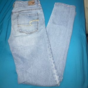 American Eagle denim skinny jean