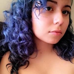 Meet your Posher, Cassie