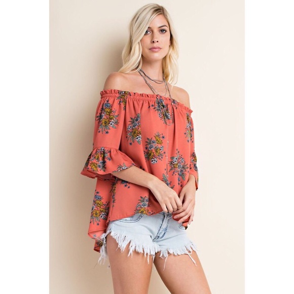 •BUY2/1FREE• Pretty Me Up Off-the-Shoulder Floral - Picture 2 of 5