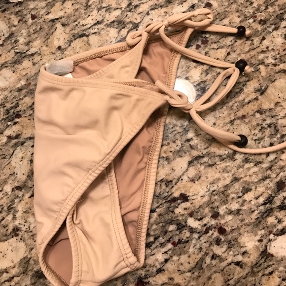 Bikini bottom - Picture 2 of 3