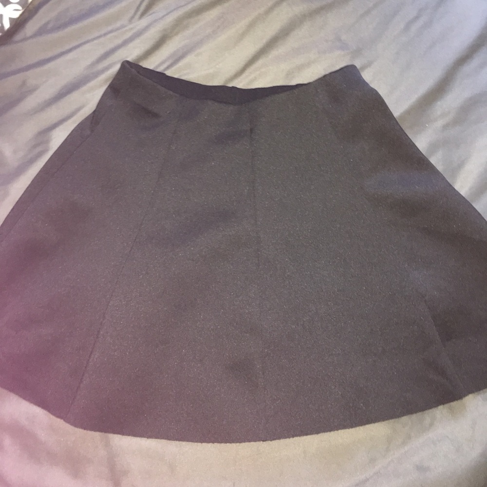 Aeropostale skater skirt.
