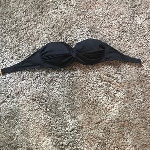 VS Bikini Top ( 32b )