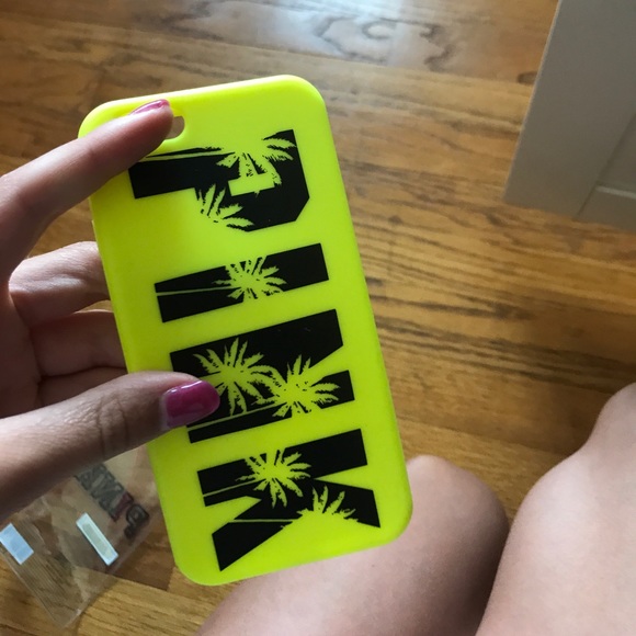 Pink flimsy phone case for iPhone 6 - Picture 3 of 4