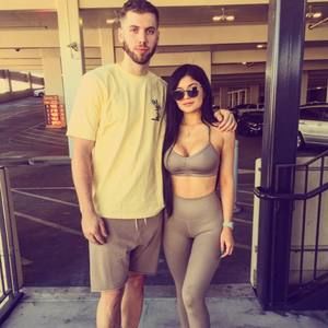 Meet your Posher, Mickey