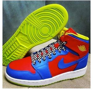 Meet your Posher, Lauryn