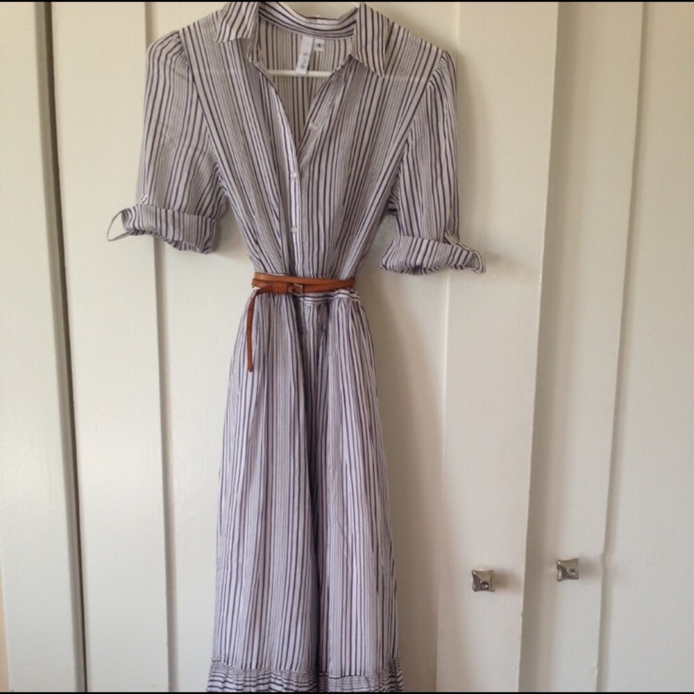 Beautiful Anthropologie Maxi Dress