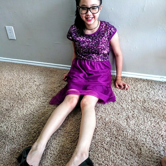 Purple shiny dress - Picture 2 of 6