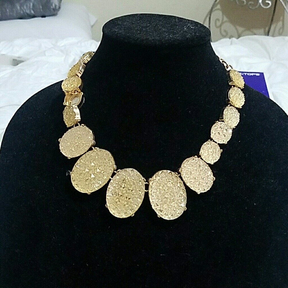 Aldo necklace