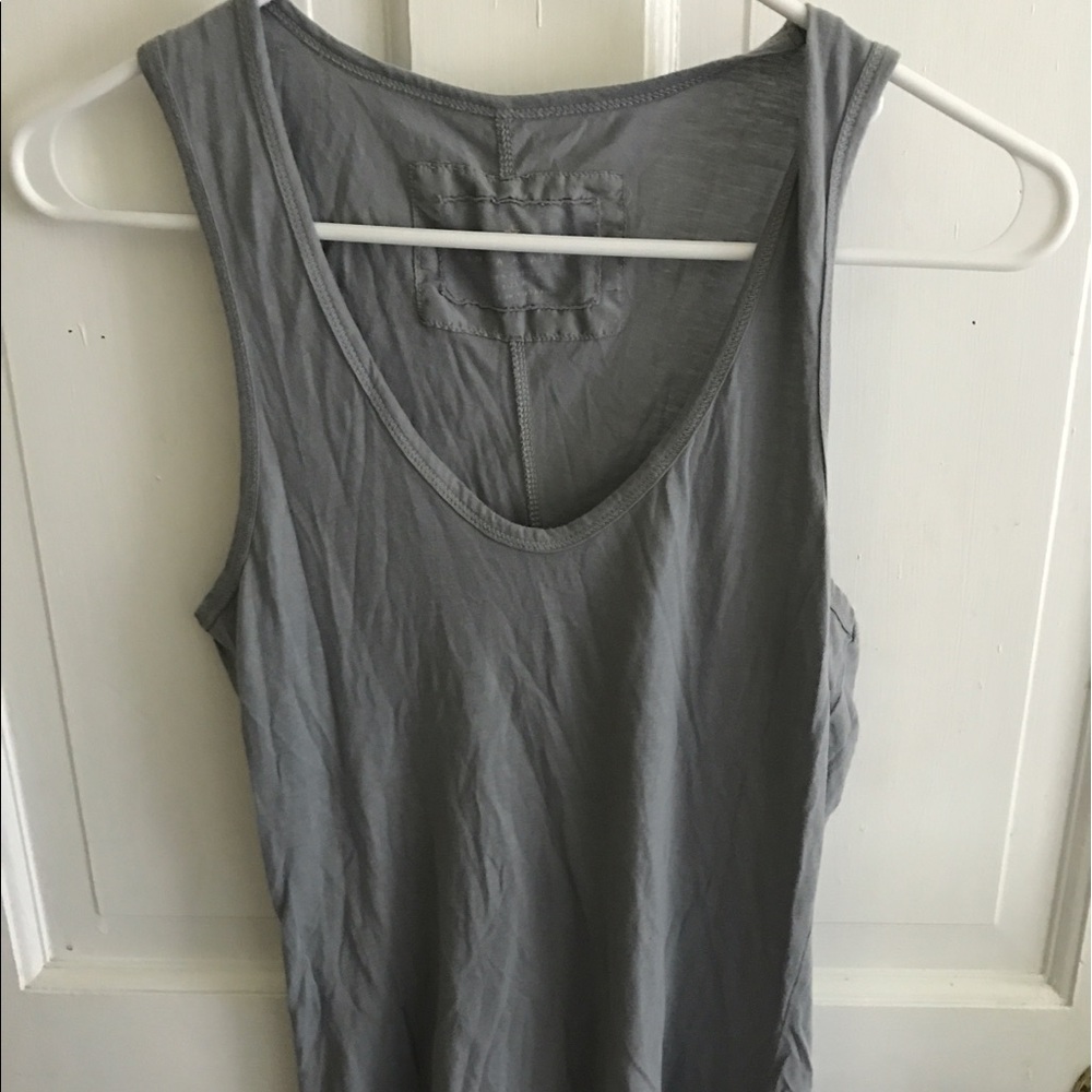 Low neck tank top