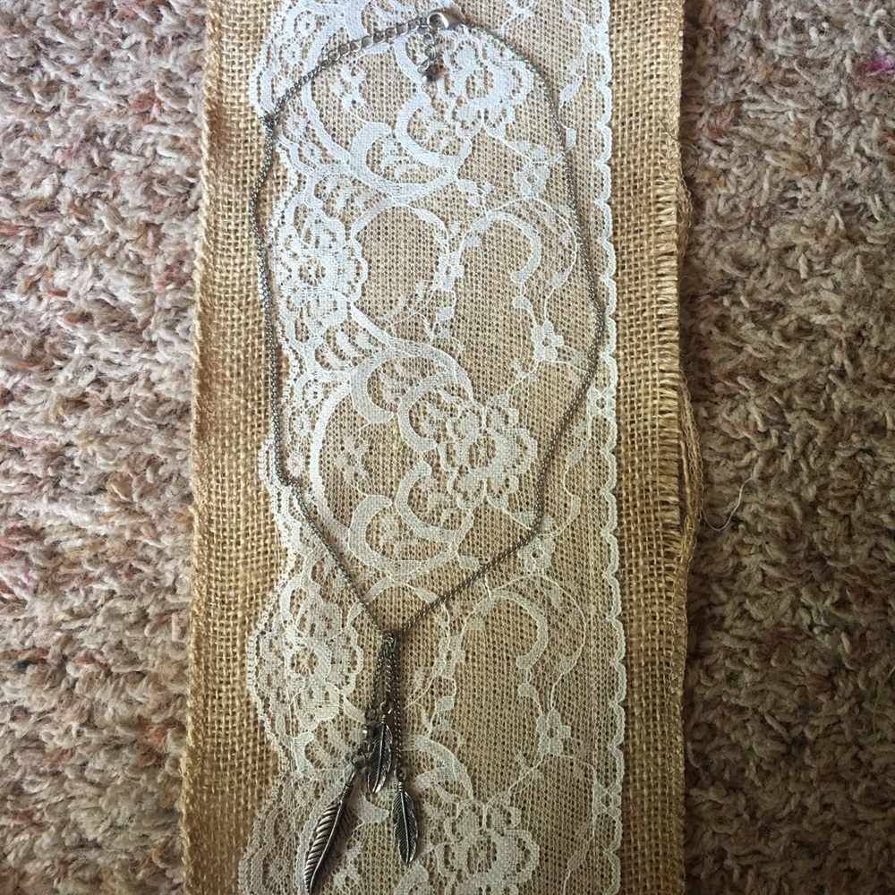Feather necklace!