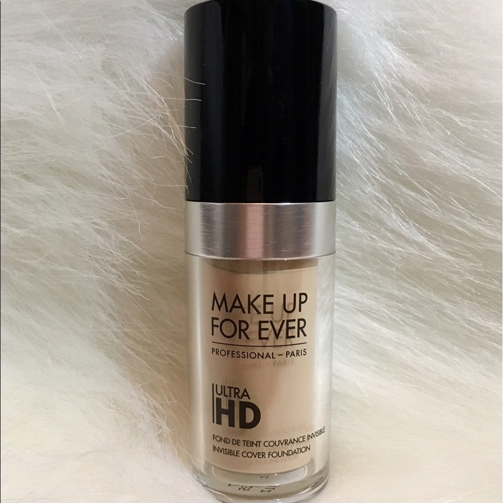 MAKEUP FOREVER HD FOUNDATION