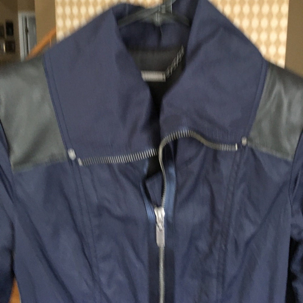 Jacket - Picture 3 of 3