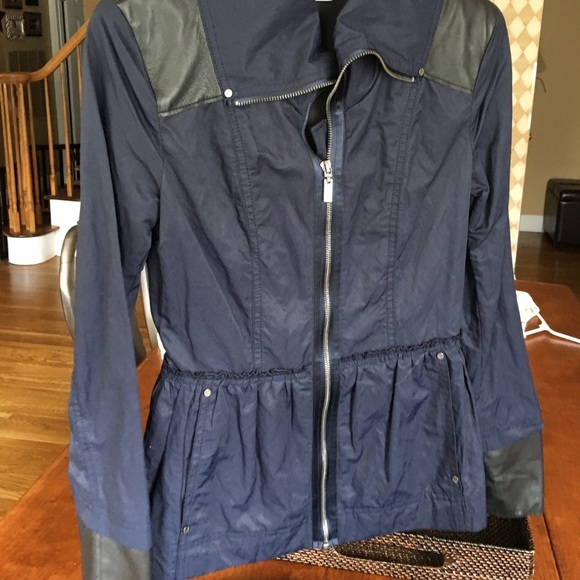 Jacket - Picture 1 of 3