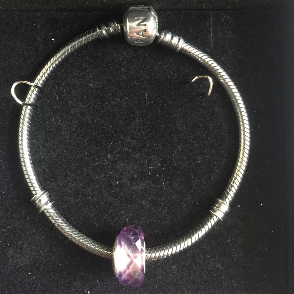 Chamilia charm