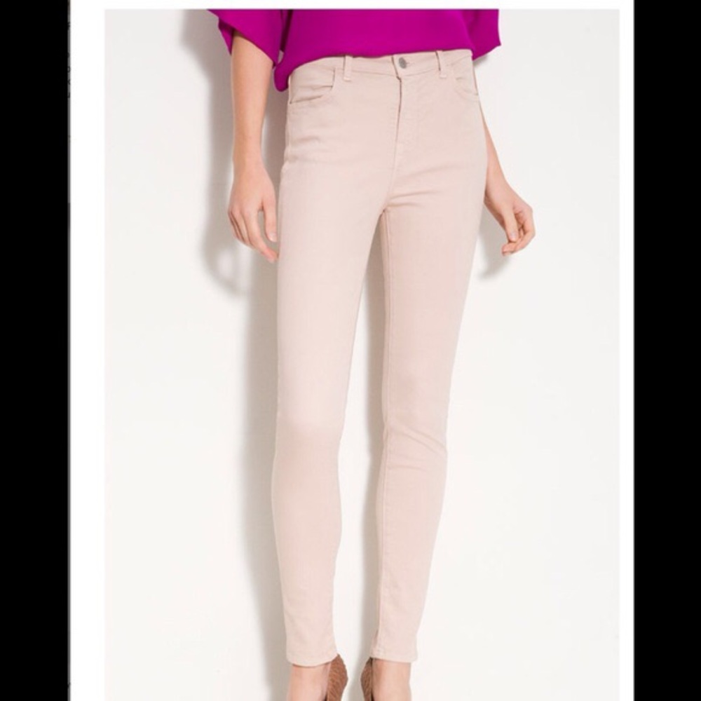 J Brand Skinny Jeans - light pink/cream color