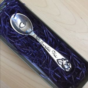 FREE w/ $10+ purchase - NEW Sweetie Pie Baby Spoon