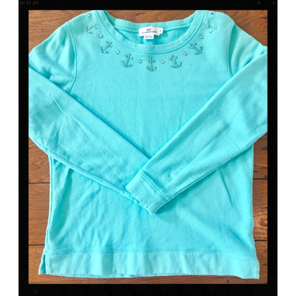 ⚓️Vineyard Vines Beaded Anchor Sweatshirt **sold**