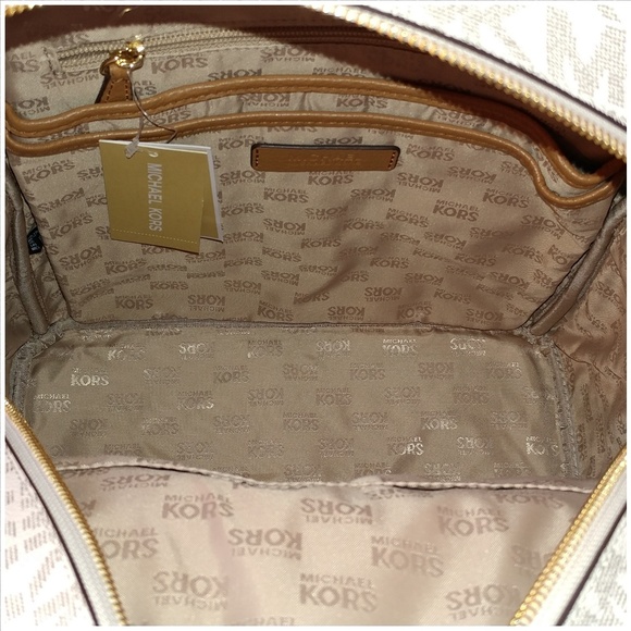 NWT Michael Kors Abbey Backpack - Picture 4 of 4