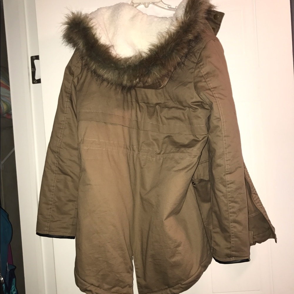 Jacket - Picture 4 of 4