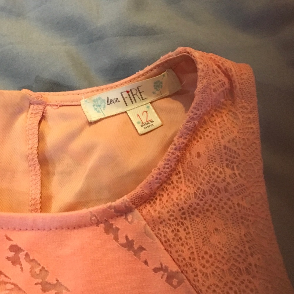 Dress - Picture 3 of 4