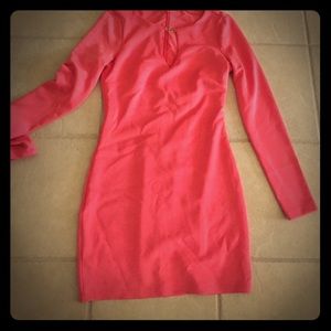 Bebe coral keyhole dress size small