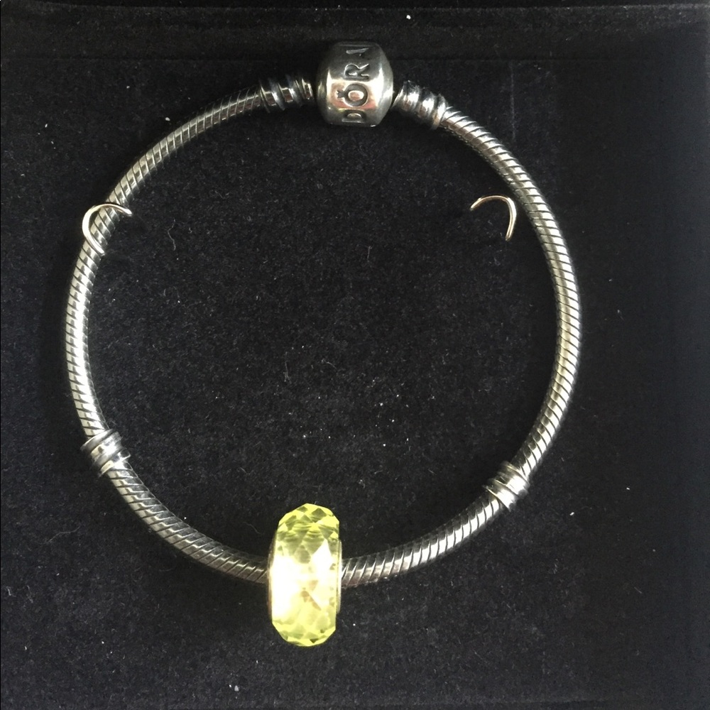 Chamilia charm