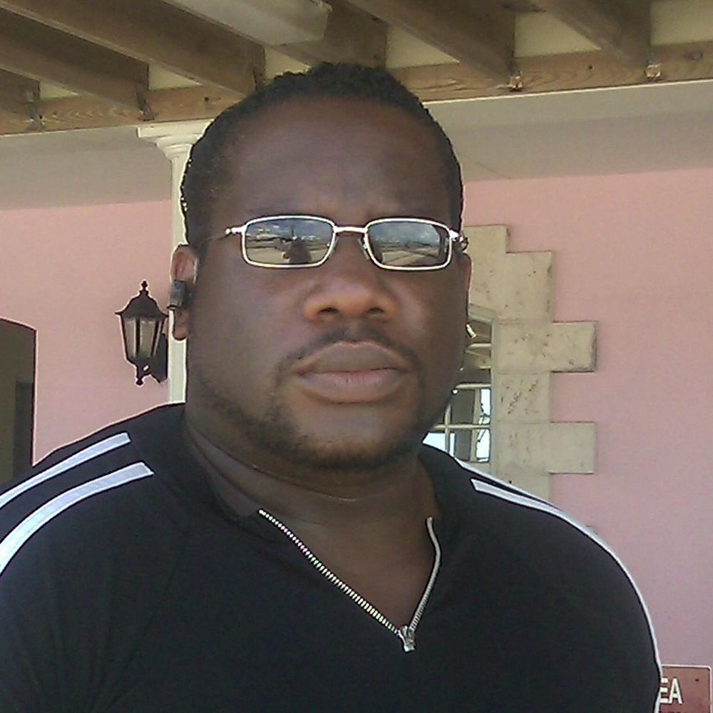 Meet your Posher, Les