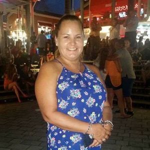 Meet your Posher, Rose