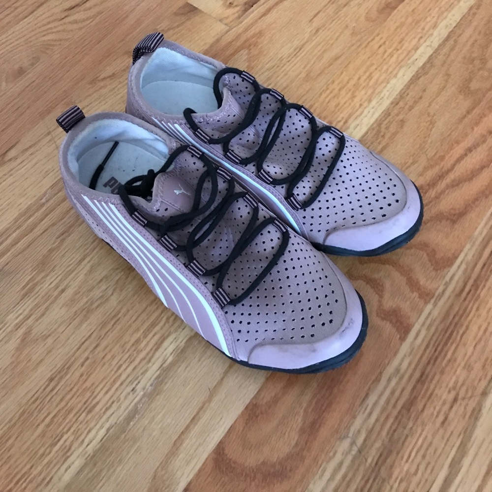 Puma Sneakers