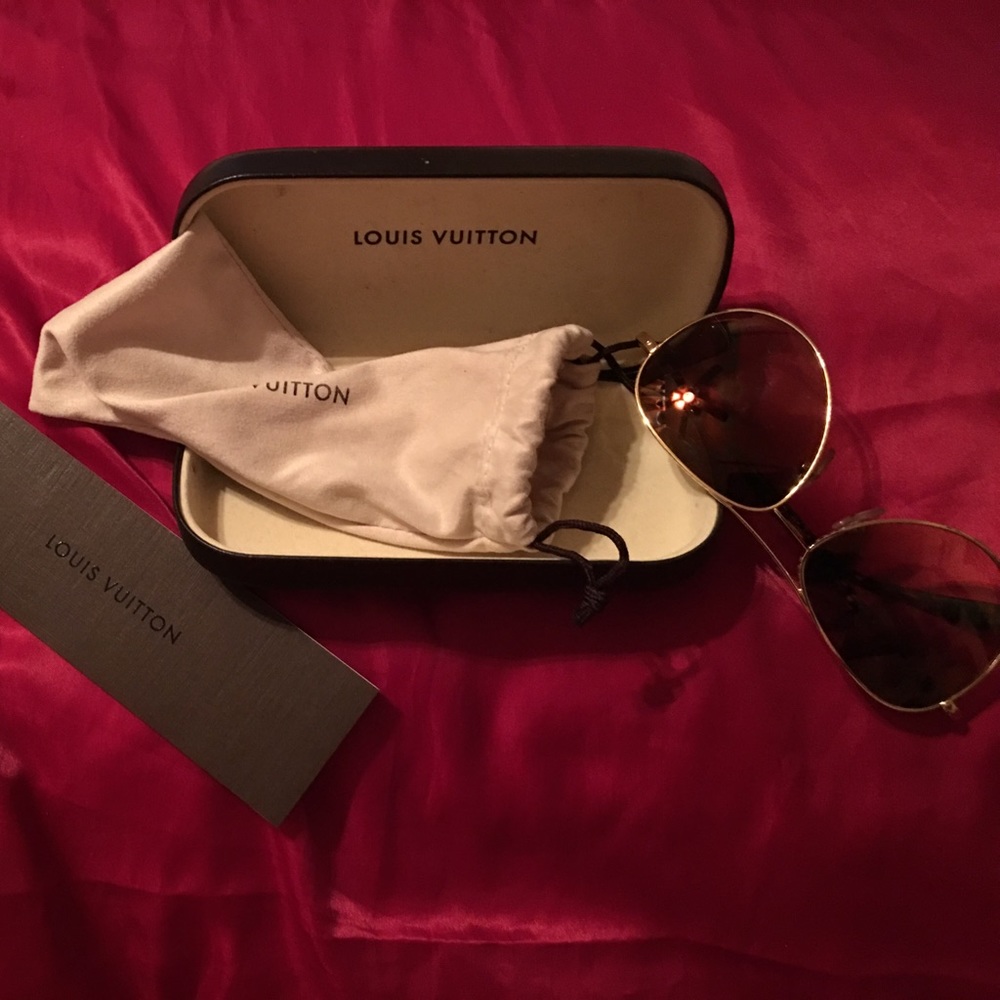 Old used LV sunglasses real and Authentic