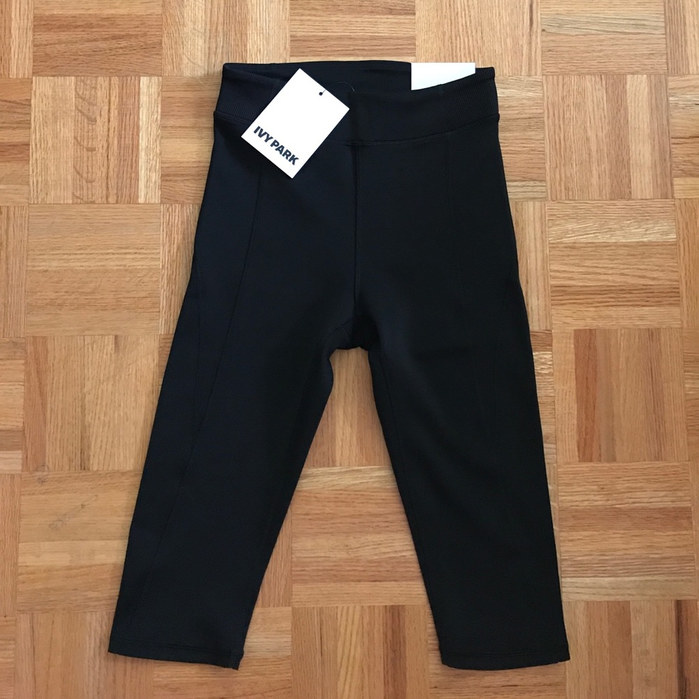 Ivy Park High-Rise Sculptured Capri