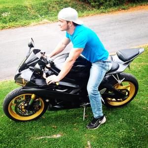 Meet your Posher, Cody