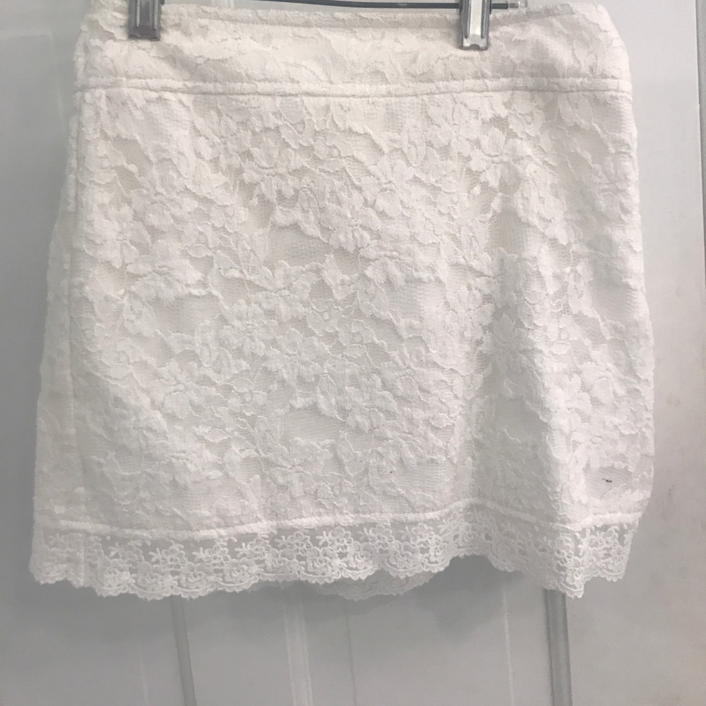Lace hollister mini skirt
