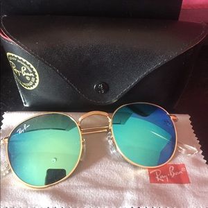 NWOTS blue lens with gold frame ray bans
