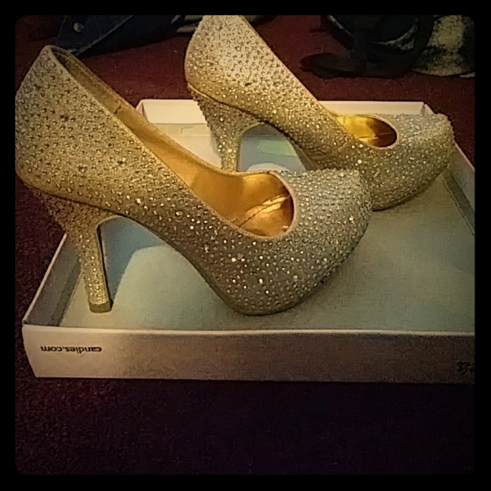 4.5 inch gold sparkly prom/special occasion heels