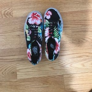 Vans size 8.5 womens
