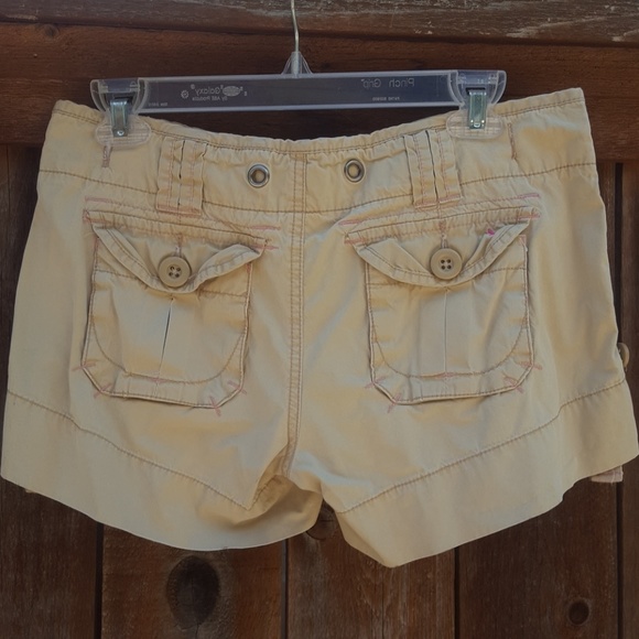 *donated* AE khaki shorts - Picture 2 of 7