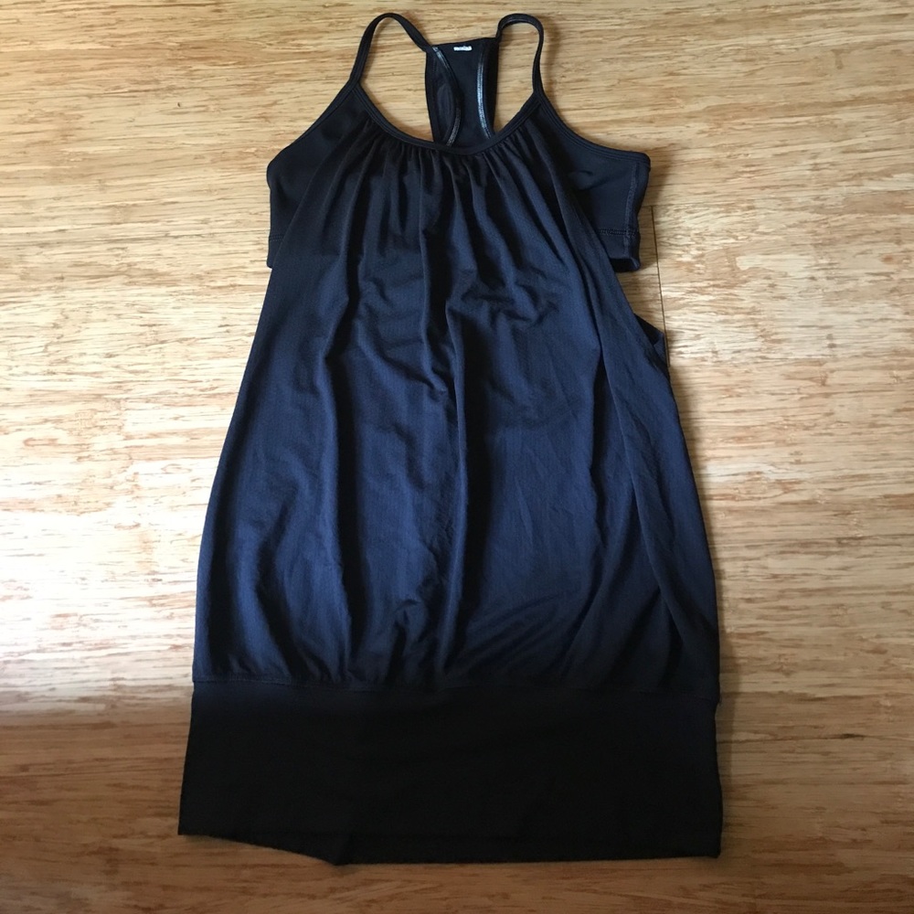 Lululemon top