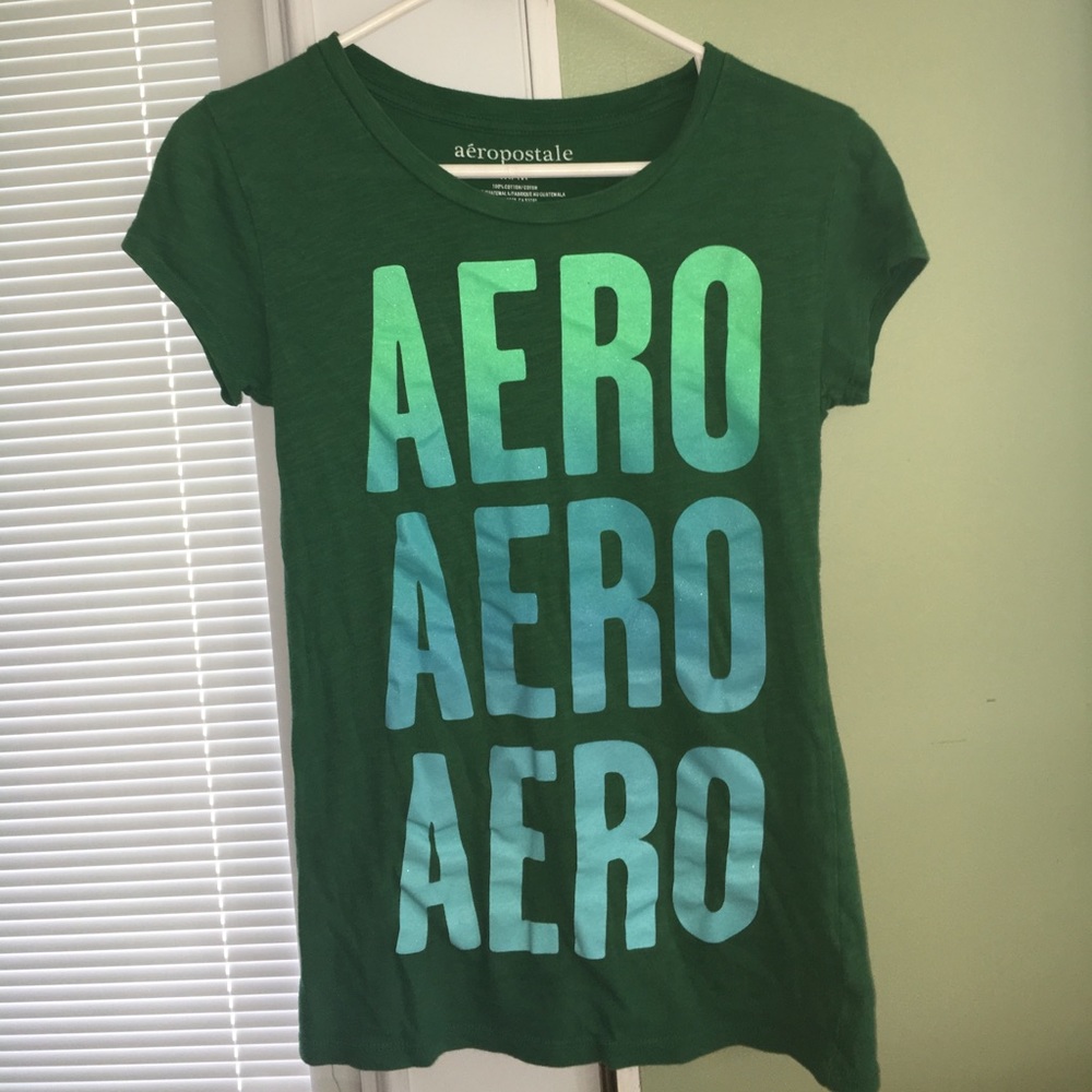 Green Aéropostale Tee Shirt- Size M