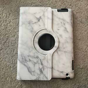 Brand new ipad white marble case, never been used.