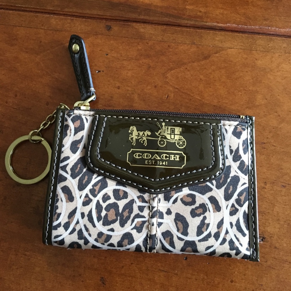 Coach key chain purse