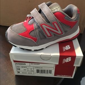 New Balance tennis shoes for toddler boy or girl
