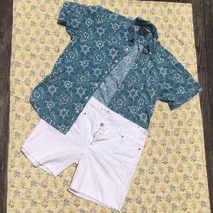 Hawaiian Shirt & Shorts Bundle