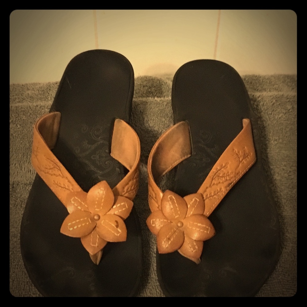 Clarks leather sandals
