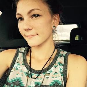 Meet your Posher, Bobbi