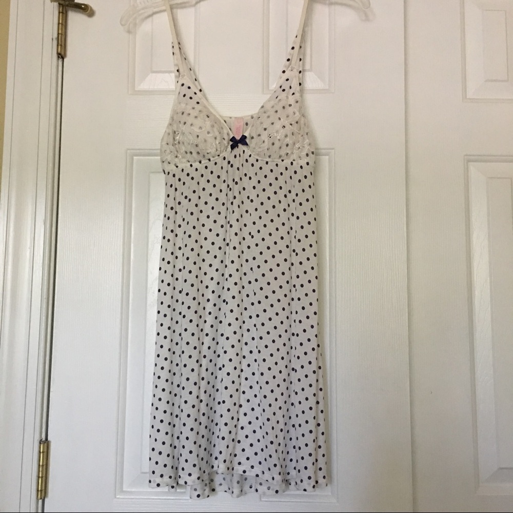 NWOT Victoria's Secret Slip on Nightie 👗 - Picture 2 of 4