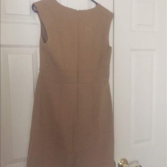 Loft dress. - Picture 3 of 5