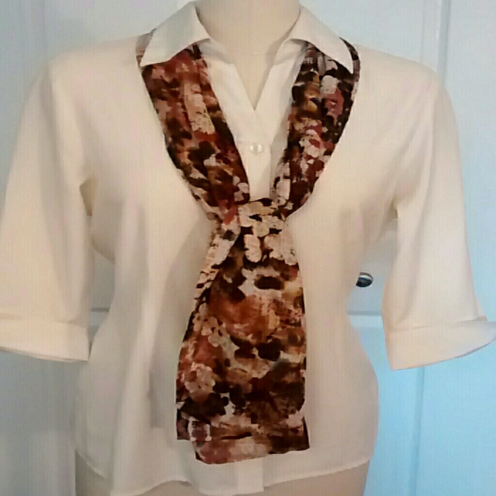 Ivory 3/4 sleeve size medium blouse with scarf
