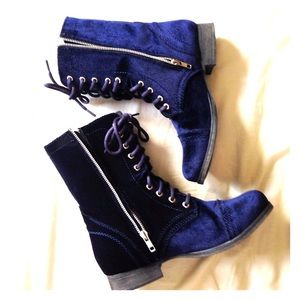 Steve Madden Blue Velvet Bootie